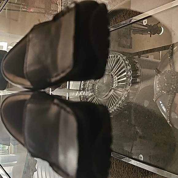 Children's place Loafers boys size 12 - Picture 6 of 6